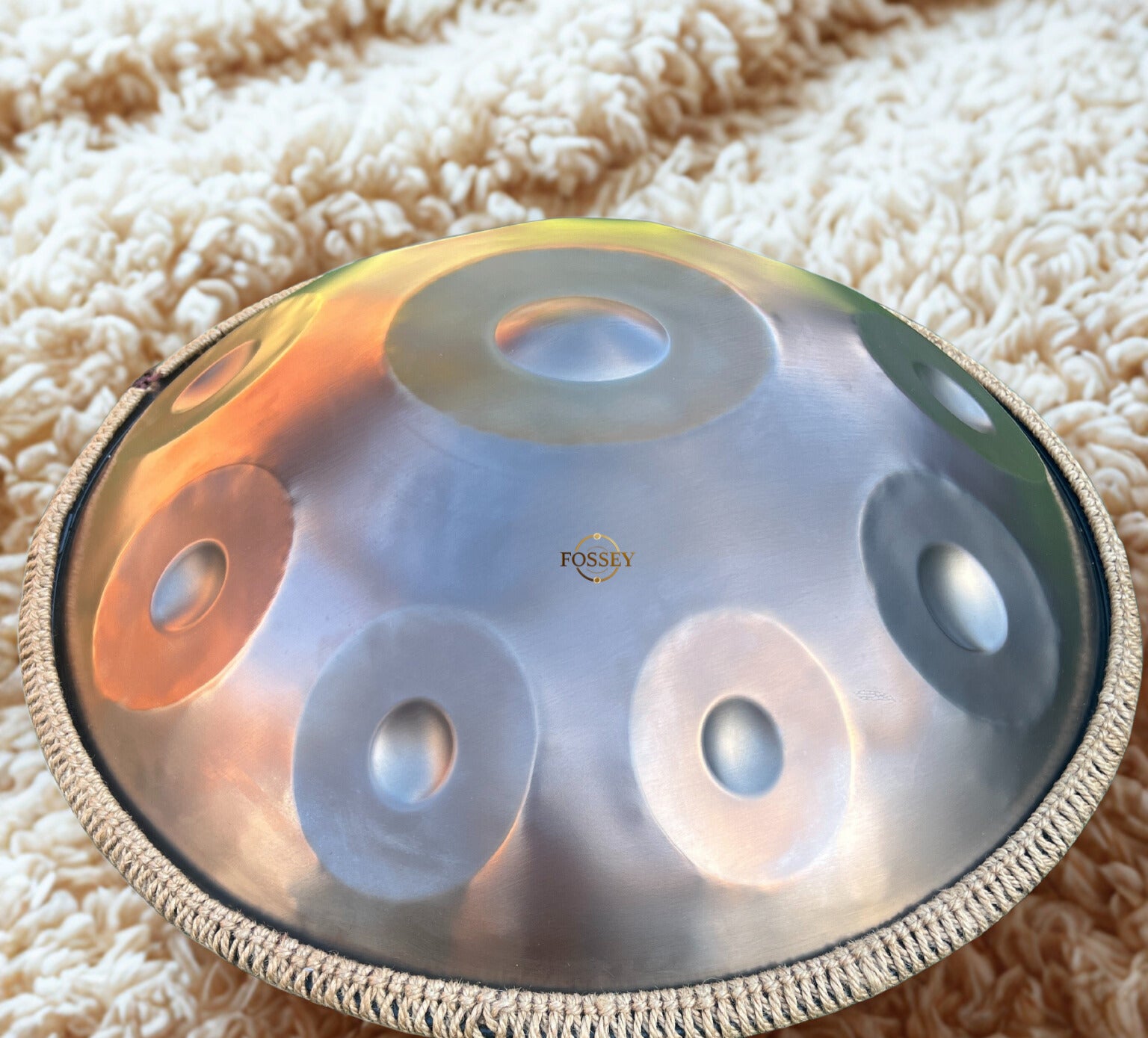 Gold Standard 9-note Fossey Handpan from Handpansounds.com