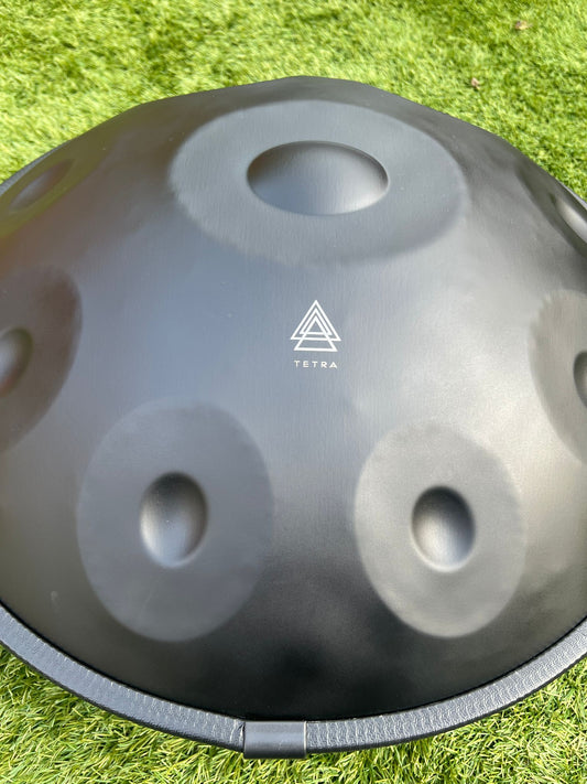Handpan / Black / 22 inches 10 notes / Stainless Steel / D Minor Kurd - 440hz