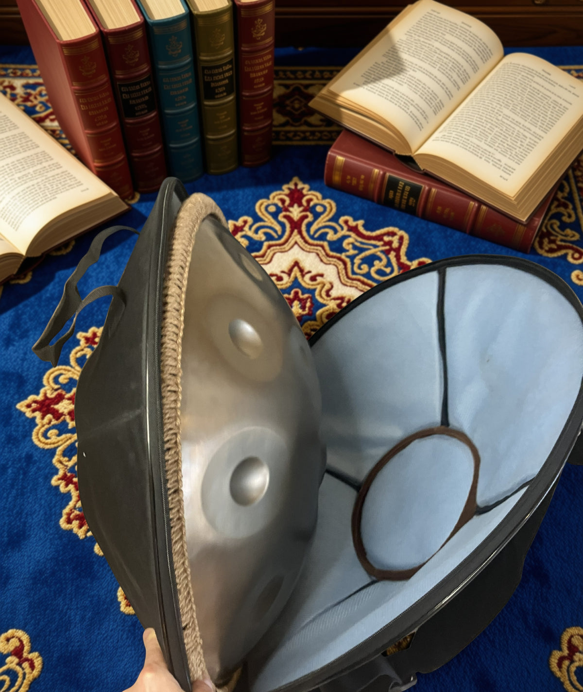 Blue Ocean Handpan, 10-Note D Kurd, Stainless Steel, 22", 440hz