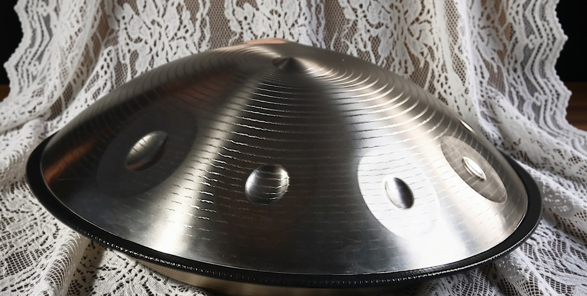 Silver Solar Fossey Handpan, D Kurd 12-Note | 440 or 432Hz